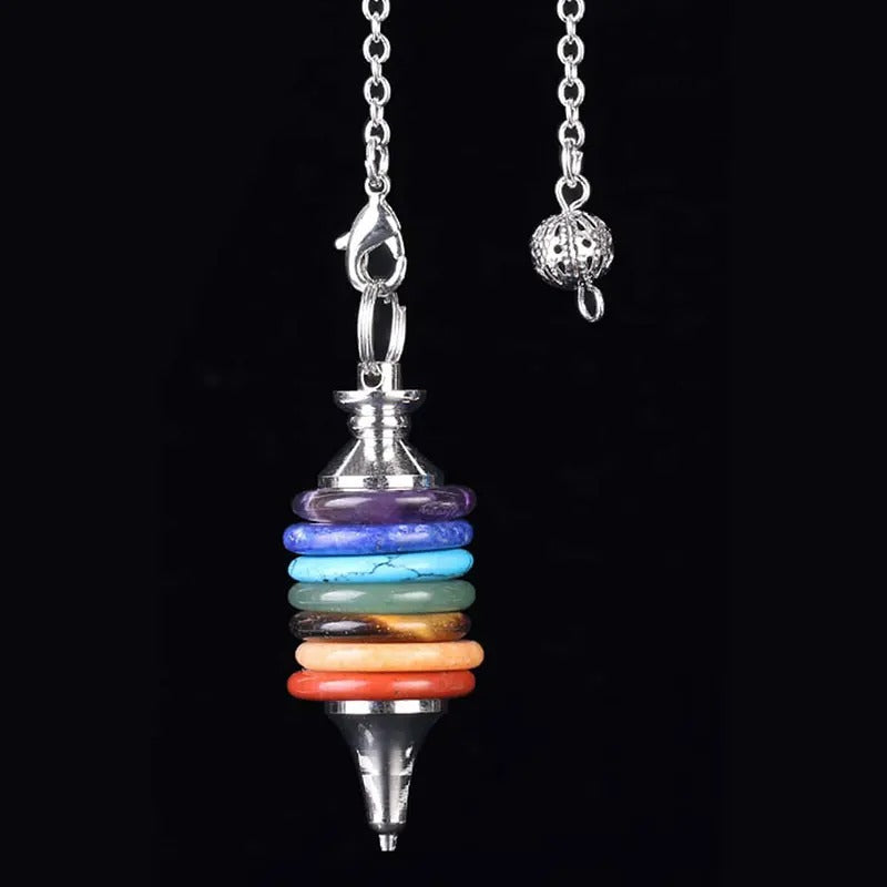Pendule Énergétique 7 Chakras fond noir