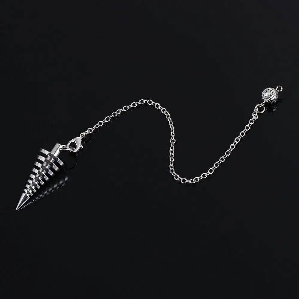 Pendule spirale Precision et harmonie argent