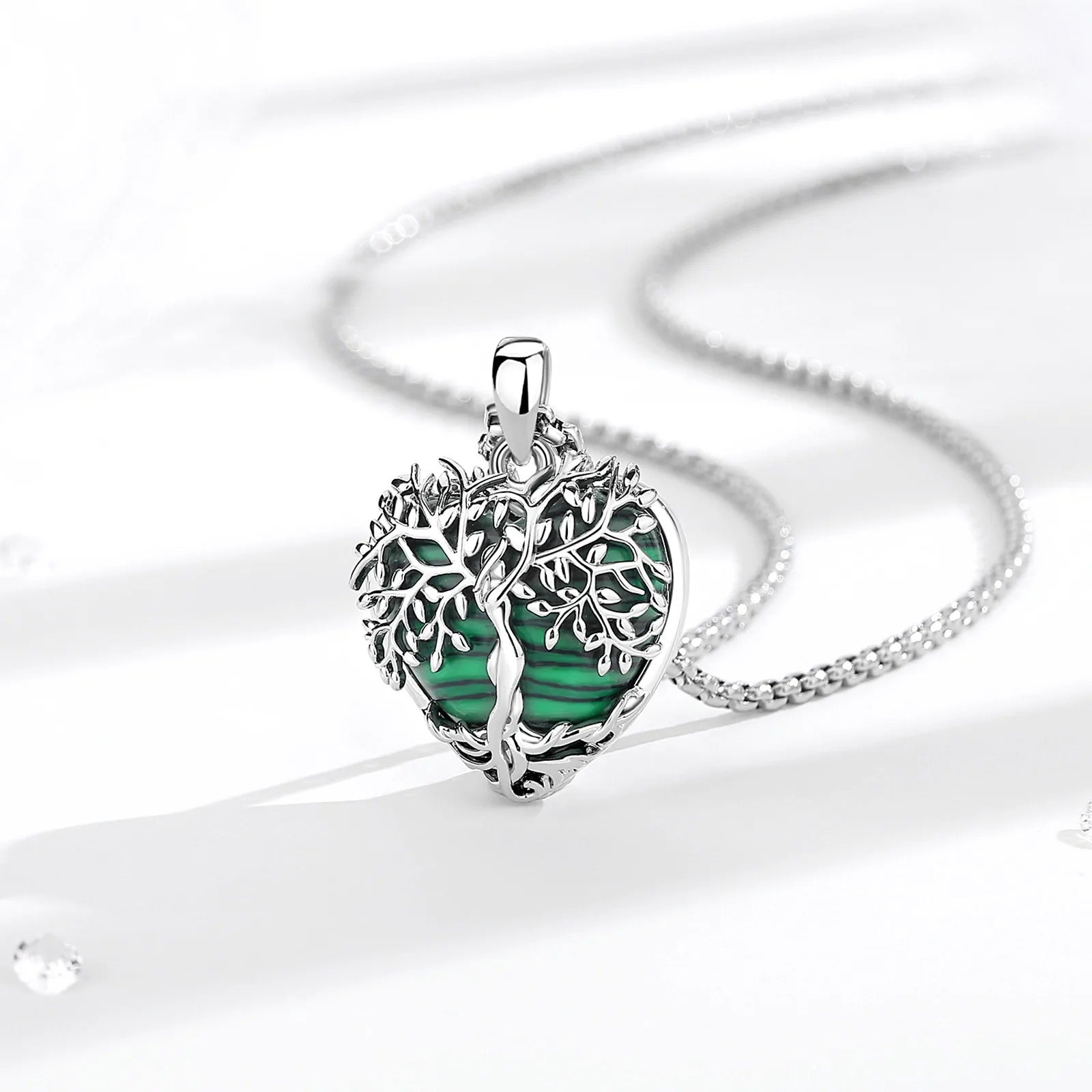 Arbre de vie collier coeur vert