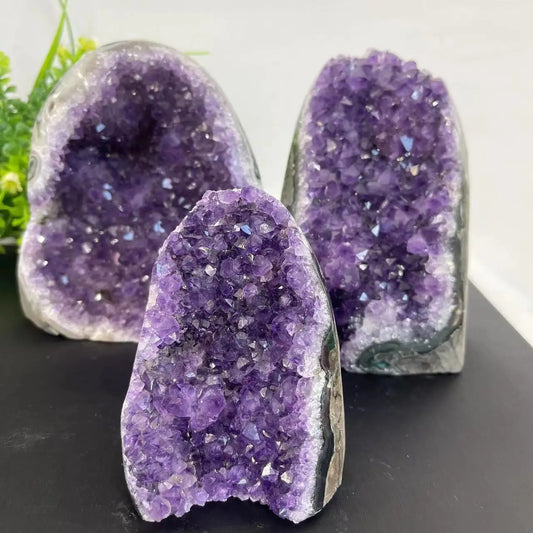 Pierre naturelle geode amethyste trio